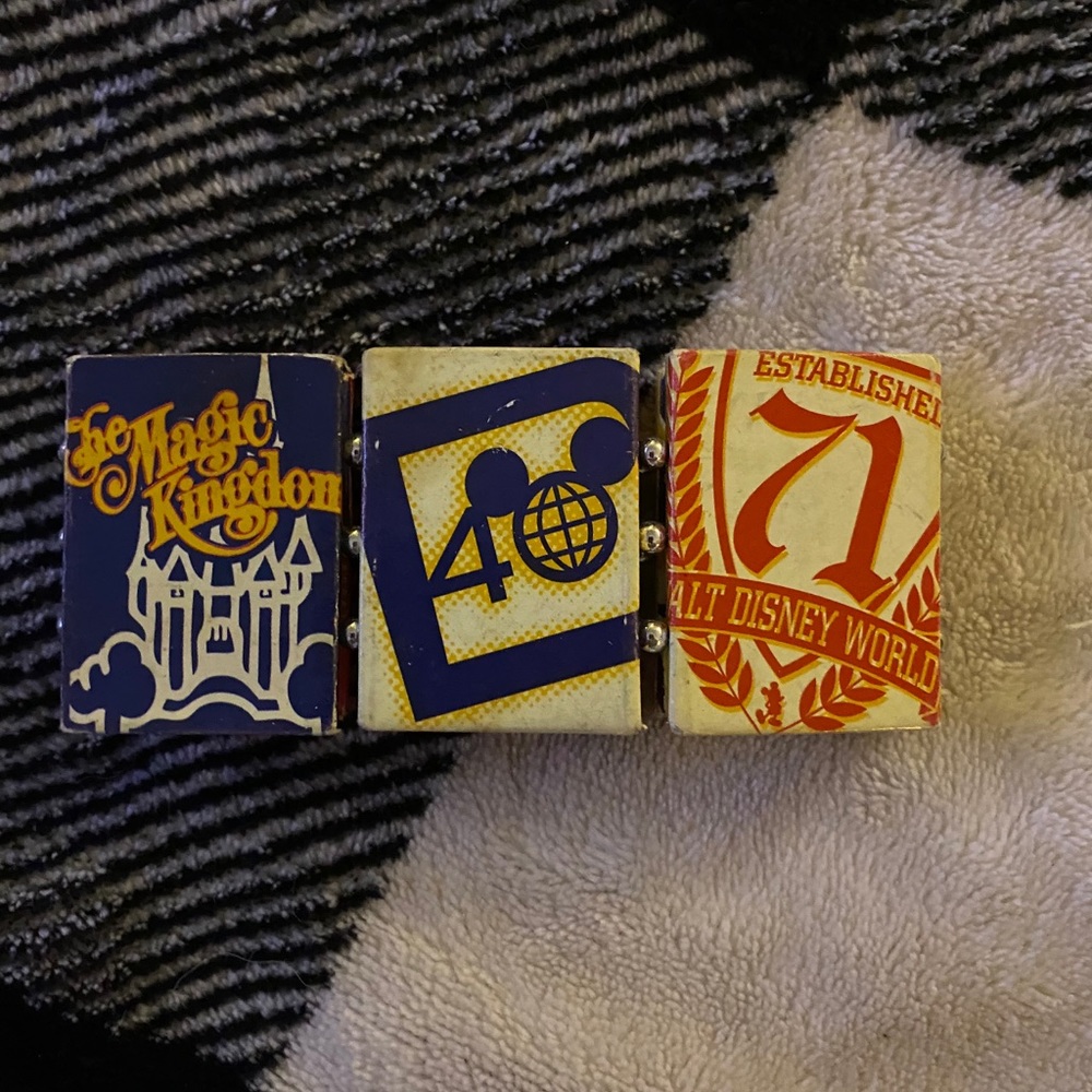 Rare 40th   Walt Disney World wooden bracelet - Picture 2 of 4